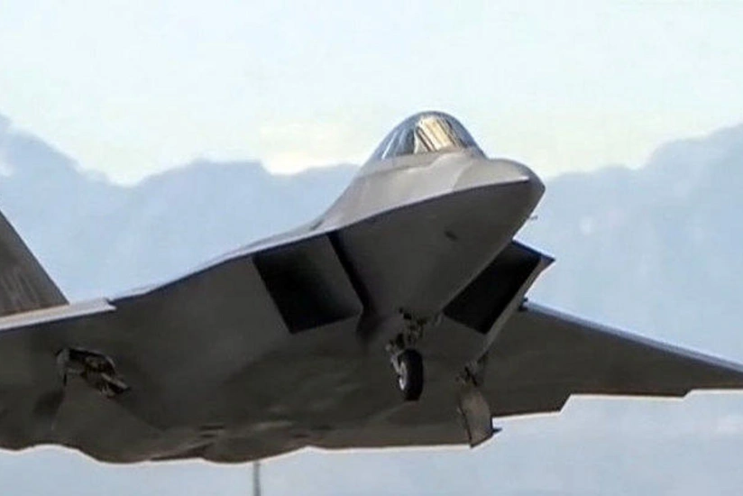 U.S. deploys F-22 Raptor stealth fighters to base in Japan