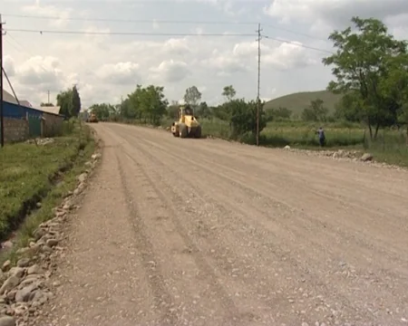 Gədəbəydə avtomobil yolunun tikintisinə başlanılıb