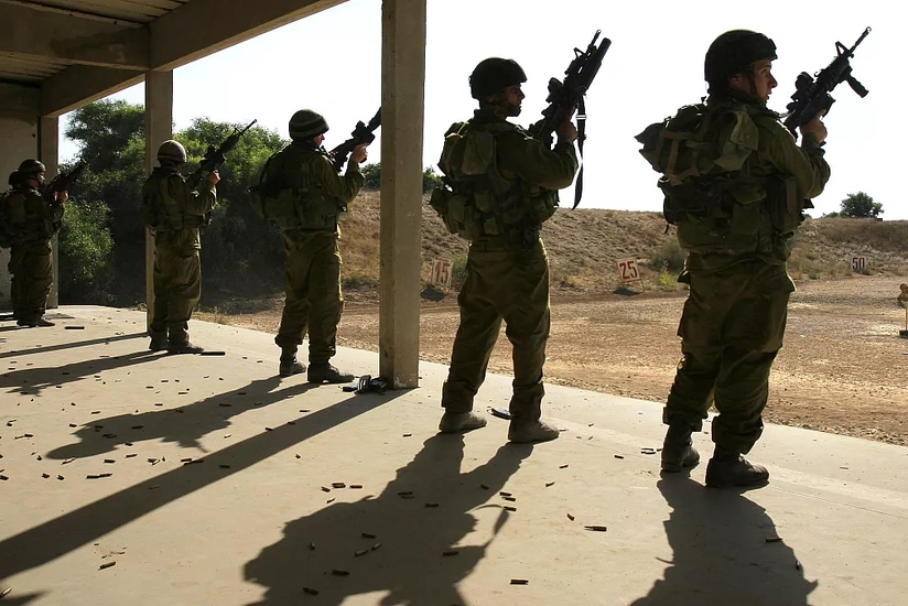 İsrail Ordusu: İrandakı obyektlərə hücum başa çatıb