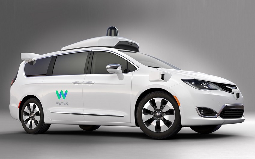 Fiat Chrysler, Waymo sign deal on self-driving vehicles