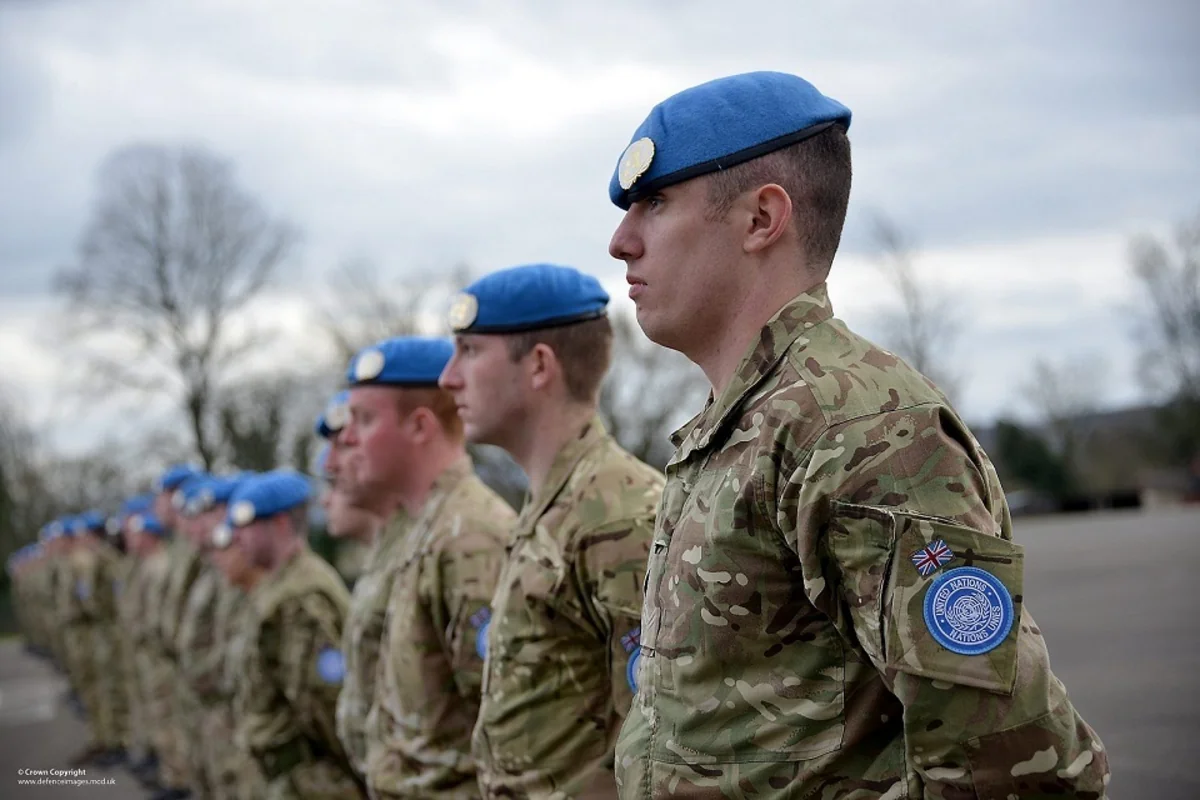 Britaniya Ukraynaya sülhməramlı göndərməklə yanaşı, bu ölkədə hərbi baza yerləşdirə bilər