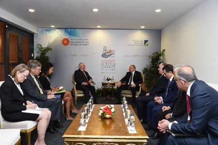 Azərbaycan Prezidenti ABŞ-ın dövlət katibinə Ermənistanın son hərbi təxribatı haqqında məlumat verib - YENİLƏNİB