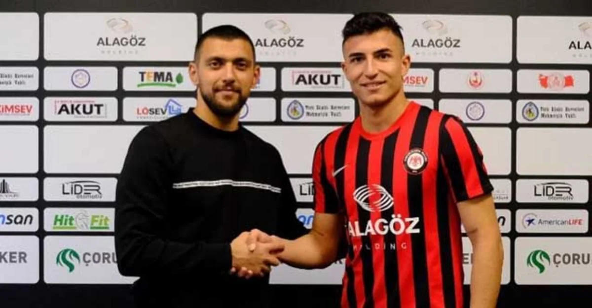Azərbaycan millisinin futbolçusu Türkiyədə klubunu dəyişib