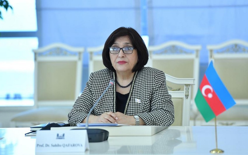 Sahibə Qafarova: Deputat özünü heç kəsdən üstün tutmamalıdır