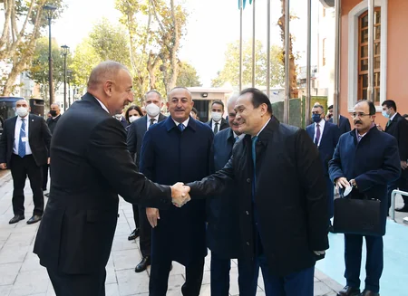 Azərbaycan Prezidenti İstanbulda Türk Şurasının katibliyinin yeni binasının açılışında iştirak edib