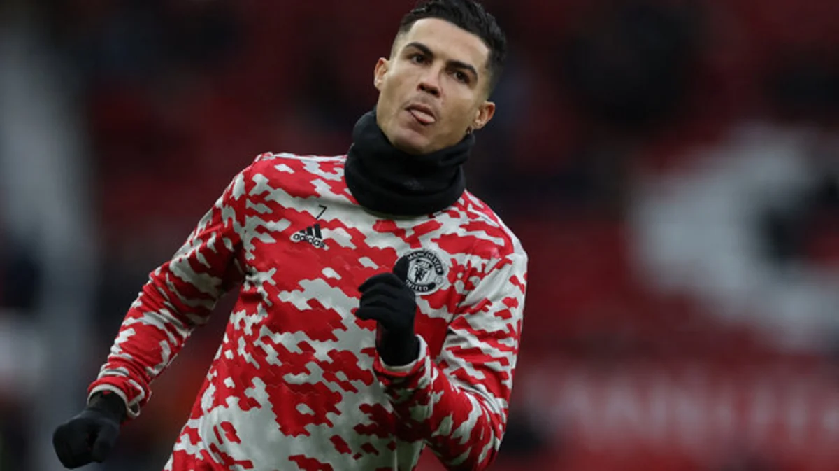 Ronaldu karyerasını başa vurmağa tələsmir
