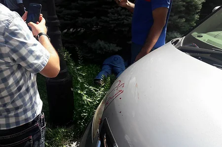 Yerevanda iki cinayətkar qrup arasında atışma olub, ölən və yaralanan var