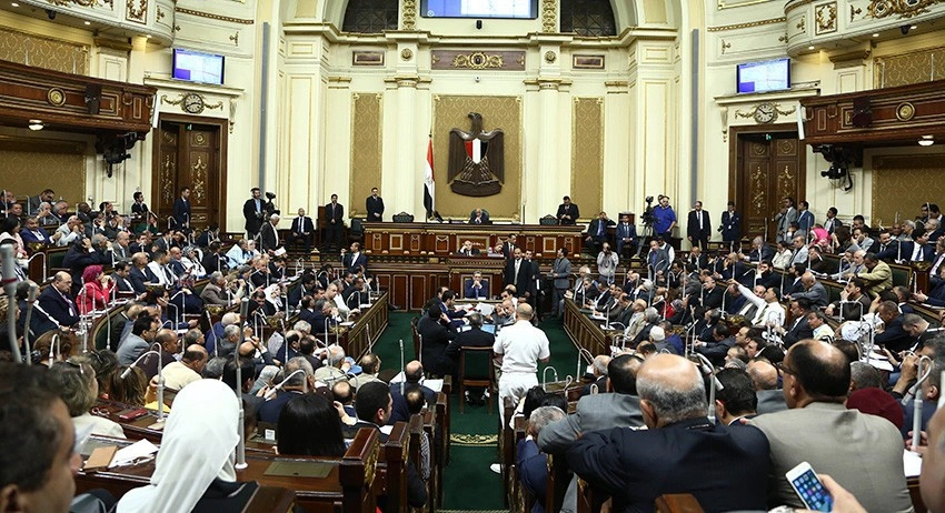 Misirdə fövqəladə vəziyyət rejimi ardıcıl altıncı dəfə uzadılıb