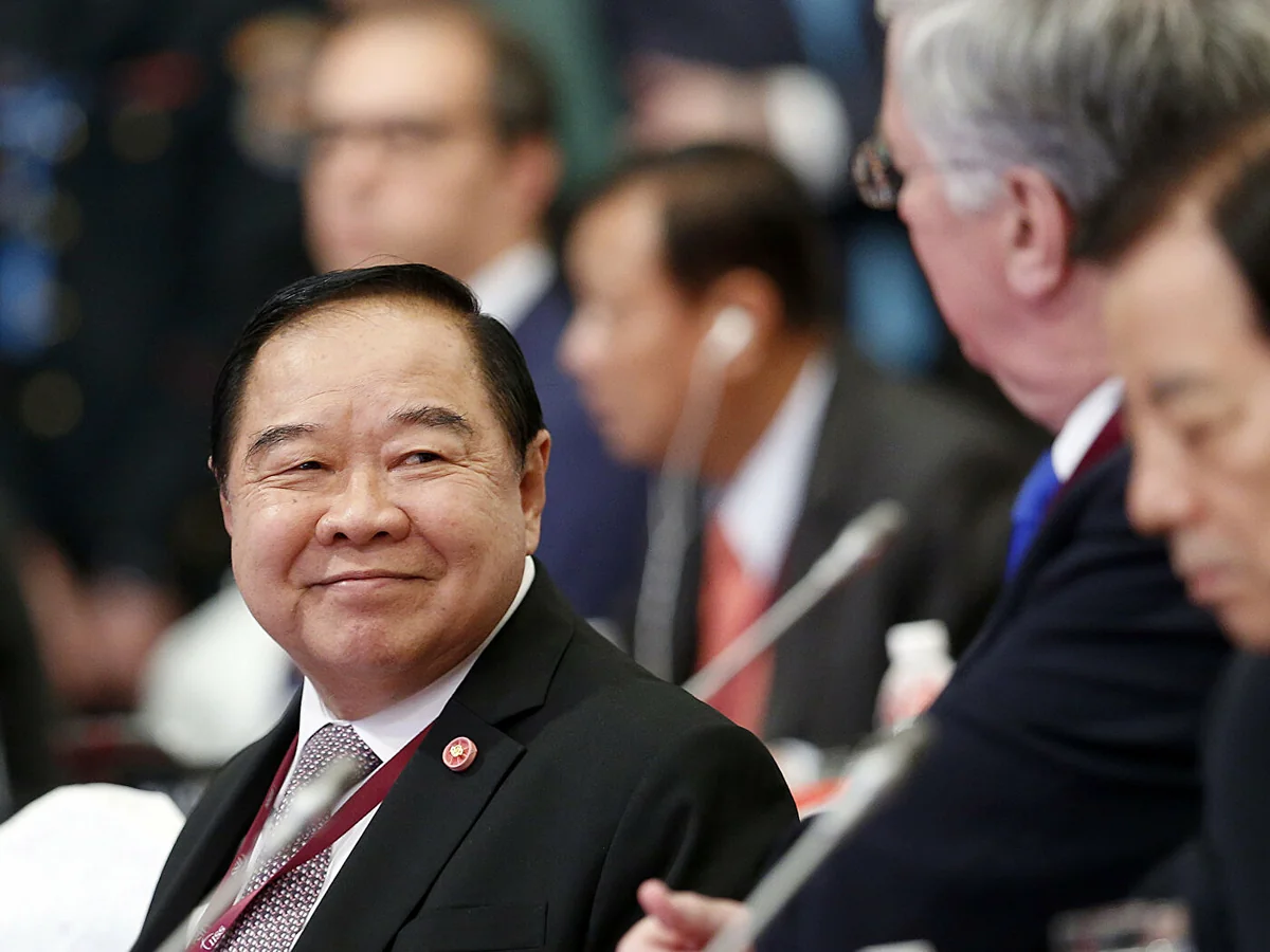Thailand's top economic team resigns