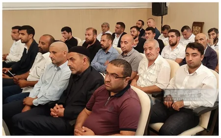 Sədr müavini: Dini siyasiləşdirərək təsir mexanizminə çevirənlərə qarşı tədbirlər görülür