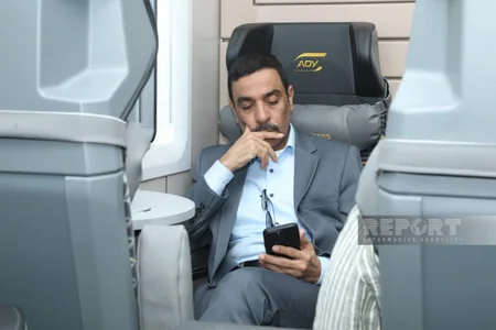 Azərbaycanda akkreditə olunmuş diplomatlar Ağdamdan Bakıya sürət qatarı ilə qayıdırlar - VİDEO