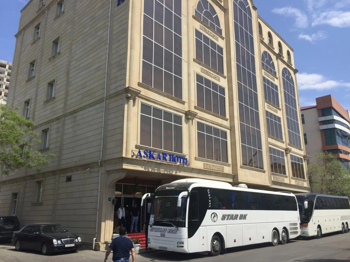 Bakıda oteldə turistin qızılları oğurlanıb