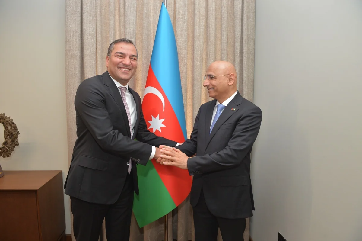 Azərbaycan və BƏƏ turizm əlaqələrini müzakirə edib