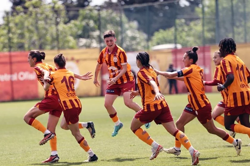 Azərbaycan millisinin Türkiyə çempionu olan futbolçusu: İzah edə bilməyəcəyim bir duyğu yaşayıram