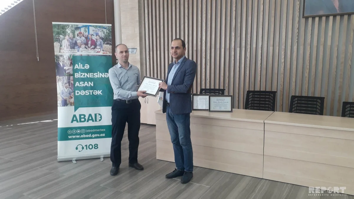 Qubada gənc zərgərlərə sertifikatlar verilib