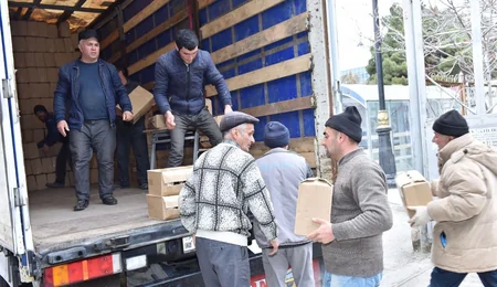 Azərbaycan Çinə humanitar yardım göndərdi - FOTO