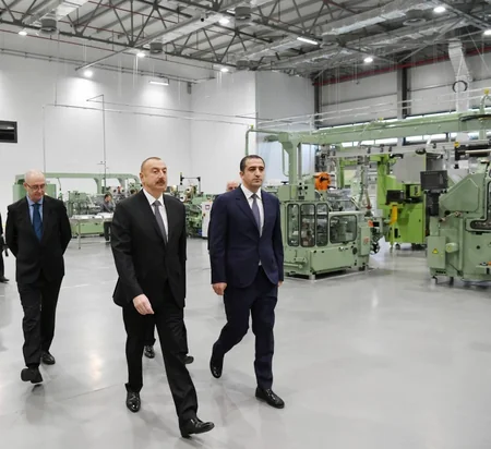 Prezident Sumqayıt Kimya Sənaye Parkında tütün məmulatları istehsalı fabrikinin açılışında iştirak edib