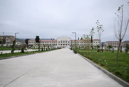 Prezident İlham Əliyev Qarabağ Universitetinin təmirdən sonra açılışında iştirak edib - YENİLƏNİB-4