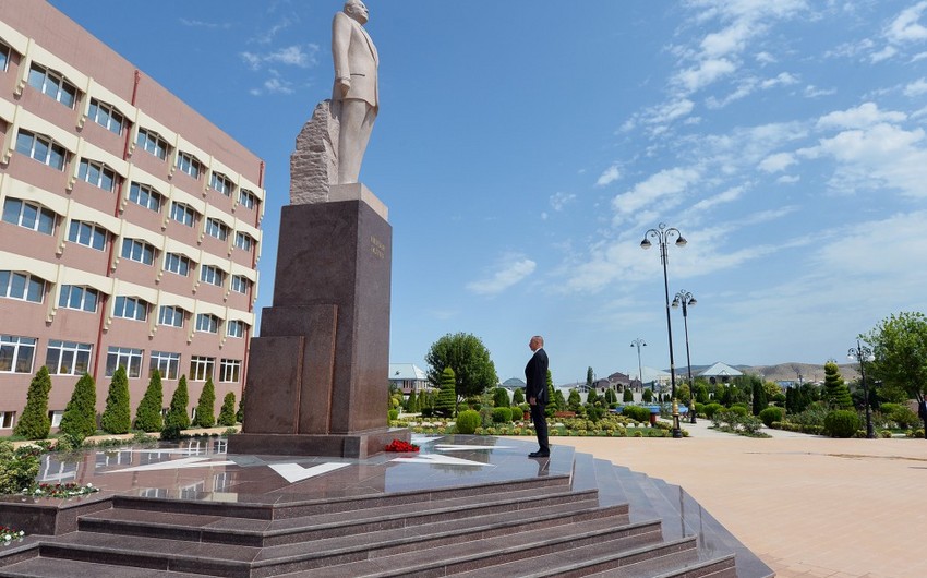 Prezident İlham Əliyev Göygöl rayonuna səfər edib