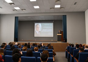 Qarabağ Universitetində Heydər Əliyevin anadan olmasının 102-ci ildönümünə həsr olunmuş konfrans keçirilib