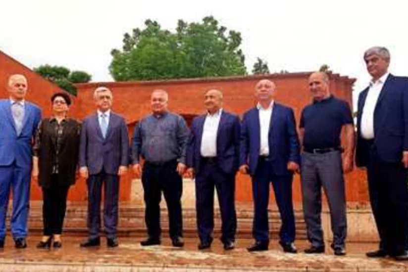 Армянские СМИ: Генералы из Карабаха хотят свергнуть Пашиняна