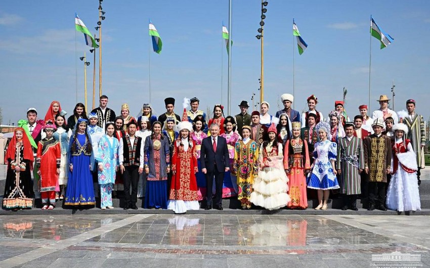 Özbəkistan Prezidenti Azərbaycan diasporunu Novruz bayramı münasibətilə təbrik edib