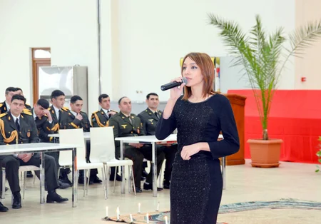 Hərbi hissə və birləşmələrdə gənc əsgərlərin andiçmə mərasimi keçirilib