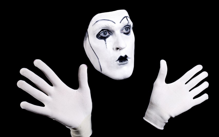 Pantomima Teatrında Andəqraund tamaşasının premyerası keçiriləcək