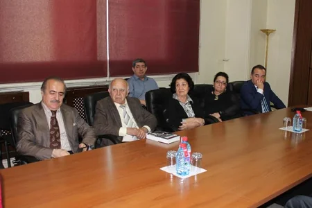 AMEA-nın professoru adına iki alimin namizədliyi təsdiq edilib