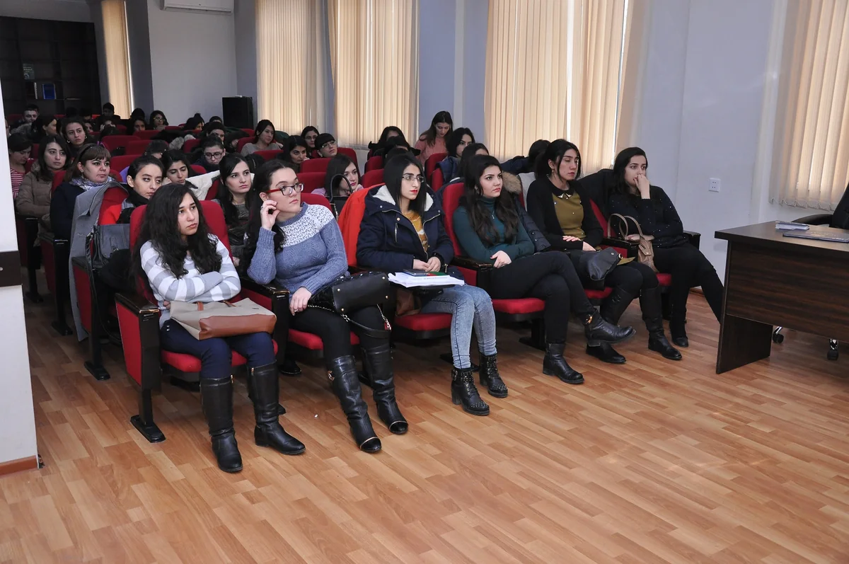​Hebru Universitetinin doktoru ADU tələbələrinə mühazirə oxuyub