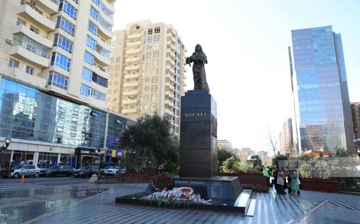 “Ana harayı” abidəsi ziyarətinin rəsmi protokola daxil edilməsi təklif olunur