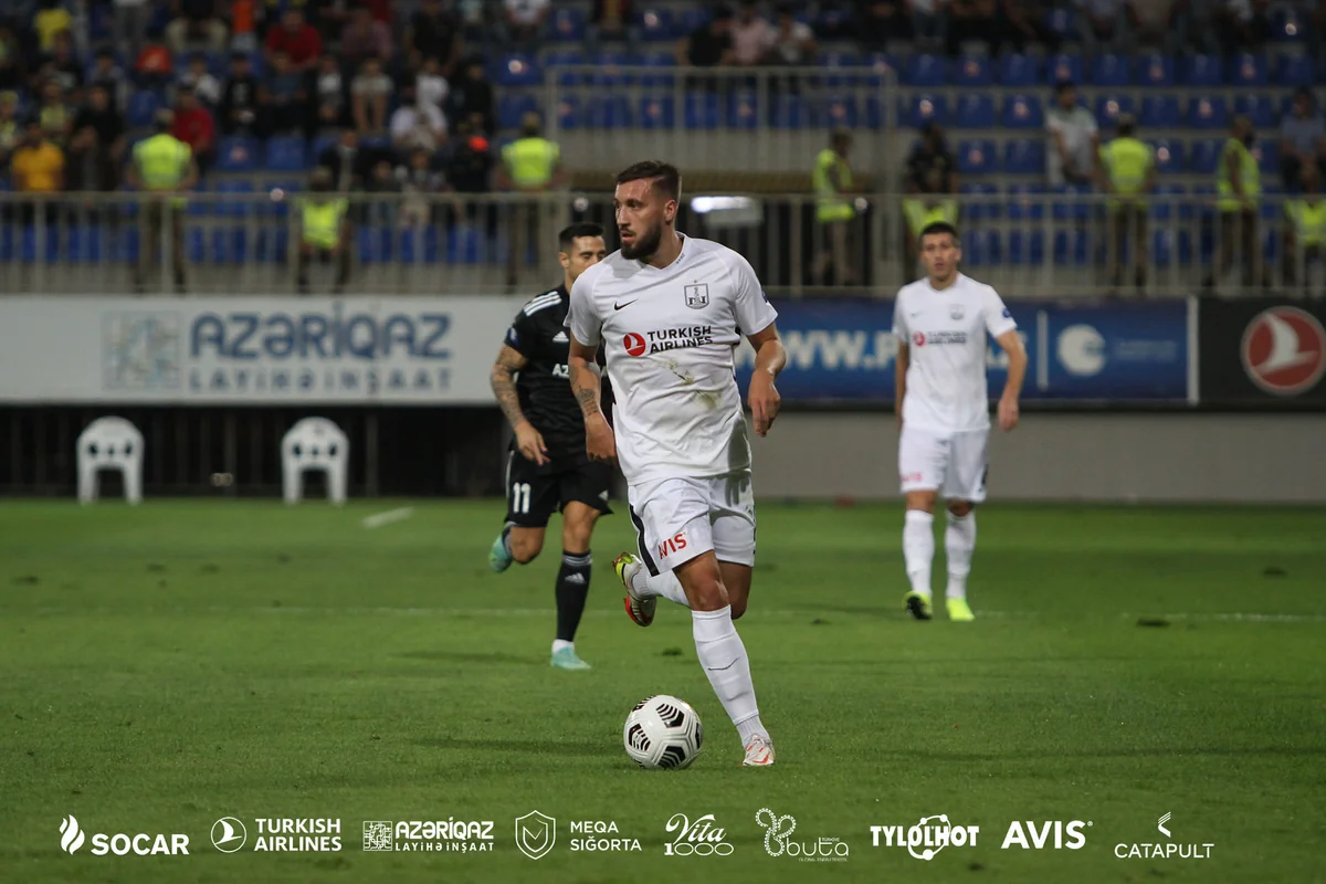 Fransalı futbolçu: Neftçiyə uyğunlaşmağım asan olmadı