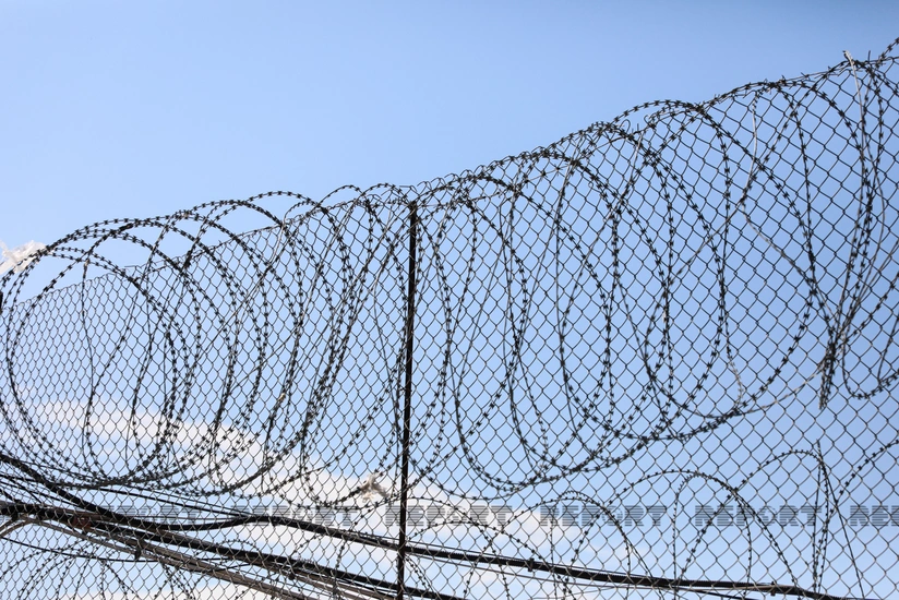 200 Nigerian inmates escape in attack on prison