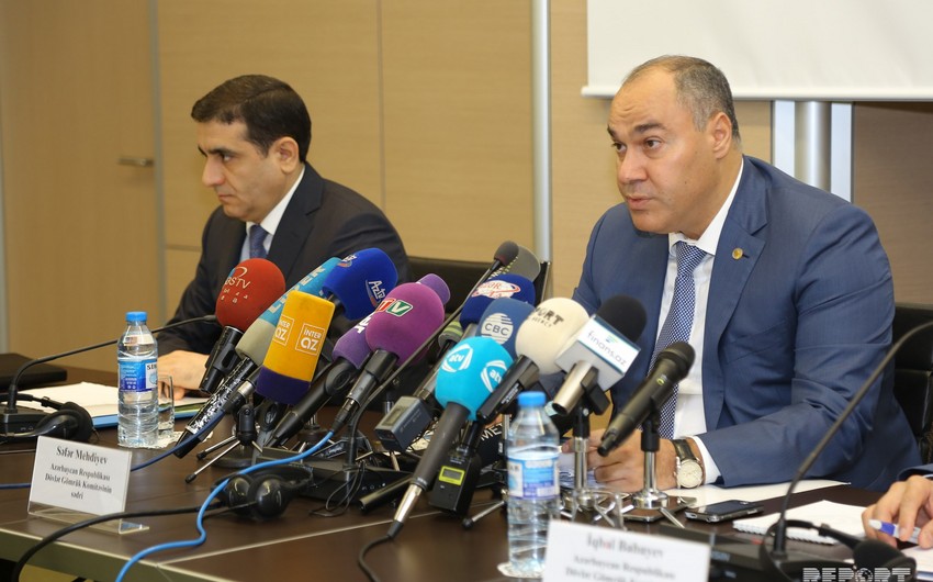 Səfər Mehdiyev: “Gömrük-tarif tənzimlənməsinin təkmilləşdirilməsi prosesi bundan sonra da davam etdiriləcək”