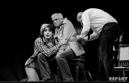 Fuad Poladovun “Azdrama”da sonuncu çıxışı - XATİRƏ FOTOREPORTAJI