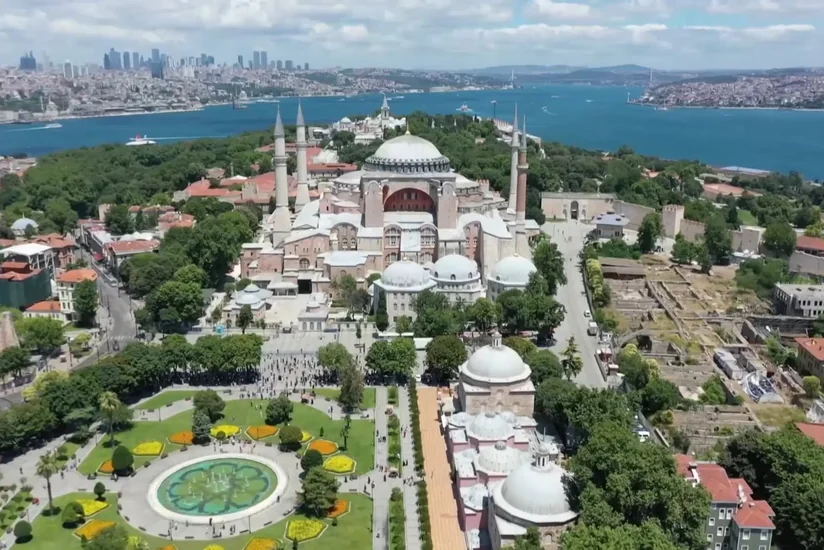 Ayasofya məscidinin günbəzində əsaslı bərpa işlərinə başlanılıb