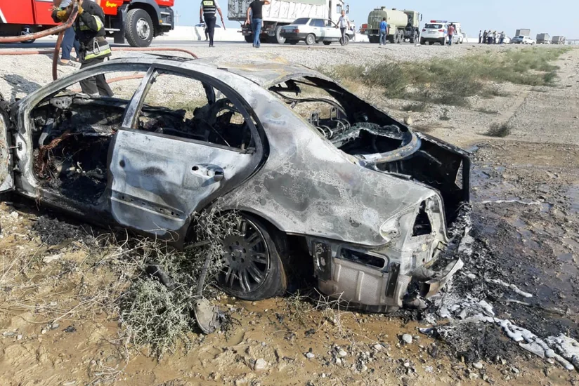 Bakıda avtomobil yanıb