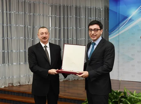 President Ilham Aliyev attends ceremony dedicated to sport results of 2017 - UPDATED