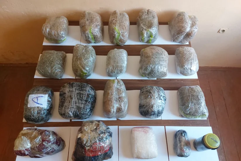 İrandan Azərbaycana 29 kq-dan artıq narkotik keçirilməsinin qarşısı alınıb