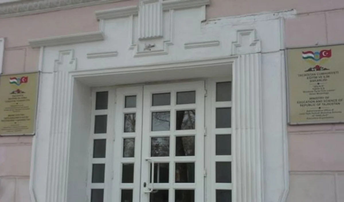 Tacikistanda Gülən hərəkatına aid məktəblərlə müqavilə müddəti uzadılmayacaq