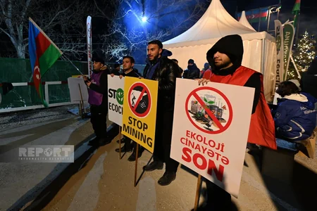 Акция протеста на дороге Ханкенди-Лачын продолжается несмотря на морозную погоду