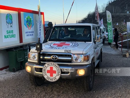В Ханкенди беспрепятственно проехали автомобили МККК
