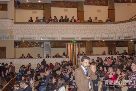 Ankara Dövlət Teatrı Bakıda Nereye tamaşasını təqdim edib