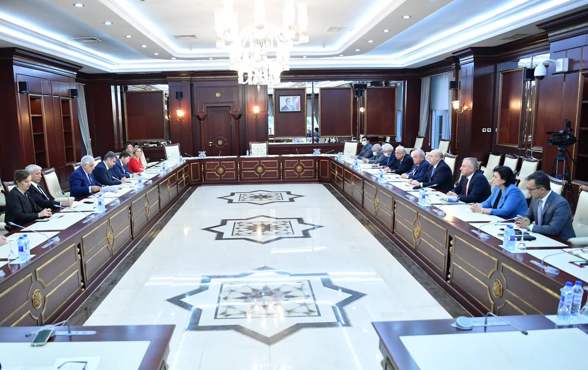Türkiyə və Azərbaycan deputatlarının görüşü olub