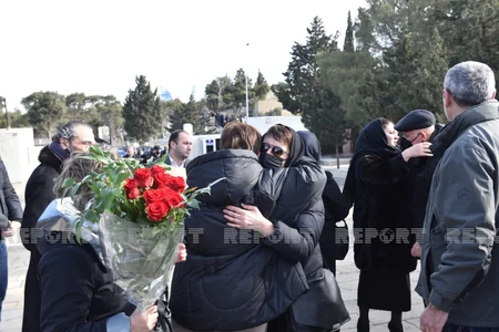 Tanınmış ictimai xadim Ramiz Abutalıbov dəfn olunub