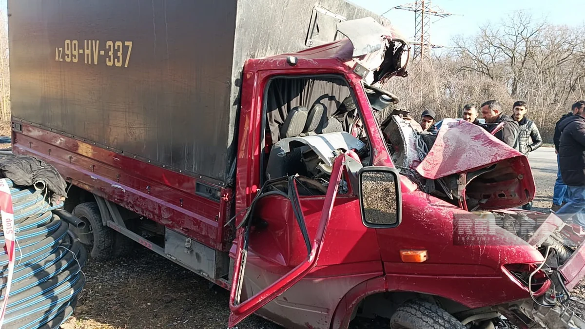 Xaçmazda yol qəzasında xəsarət alan sürücü ölüb - VİDEO