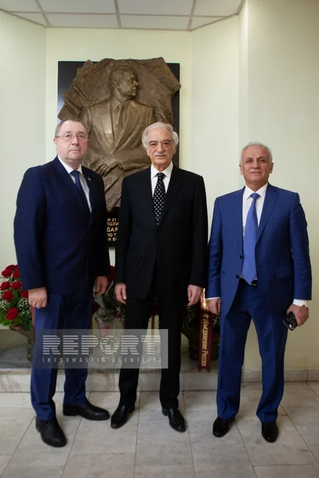 Moskvada Heydər Əliyevin xatirəsi anılıb