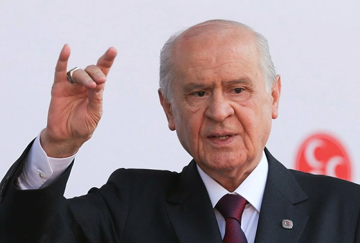 Dövlət Bahçeli: “Ermənistan yeni bir qanlı səhifə açır”​​​​​​​