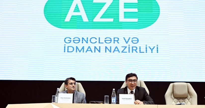 Nazir ötən ay beynəlxalq yarışlarda uğur qazanmış idmançılar və onların məşqçiləri ilə görüşüb