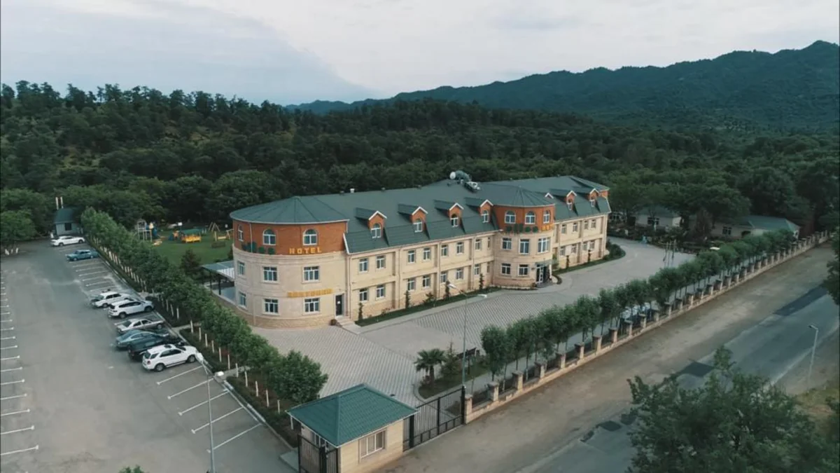 Viləş Palaceın restoranı cərimələndi - TAM SİYAHI